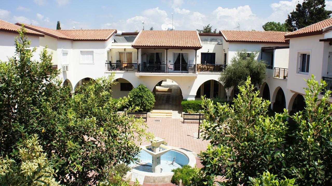 Limnaria Westpark 119 Apartment Paphos Ngoại thất bức ảnh